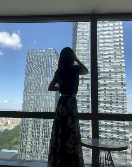 年轻女朋友_DVD免费观看