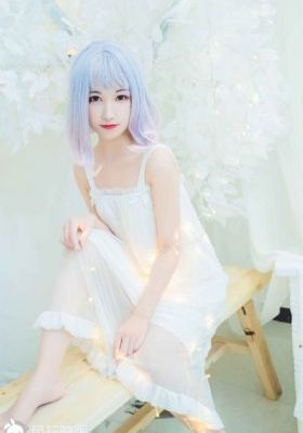电车魔女完整版_超清在线播放