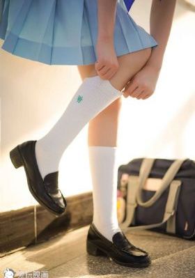 吸血鬼日记第四季_BD在线视频观看