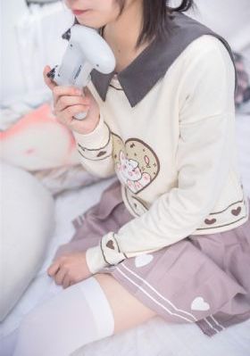 年轻的小婊_超清电影全集观看