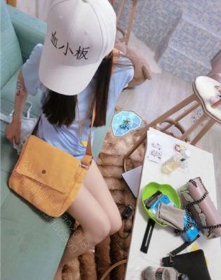 魔女的_1080全集在线观看
