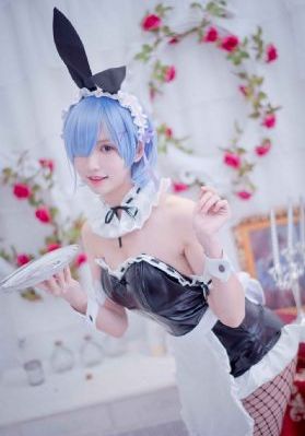 魔比斯环_BD英语BD在线观看